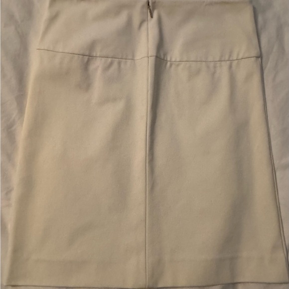 NWT Tory Burch Ivory Skirt - Picture 4 of 10